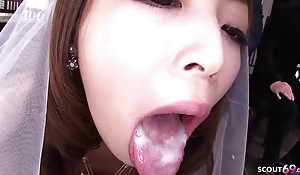 Youthful Asian Bride get Gangbanged a great extent Males at her own Wedding