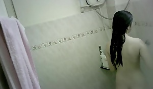 Tiny Chinese teen 18+ Bathing Spy-cam