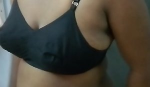 Mallu aunty removing nighty and debilitating brassiere panty.MOV