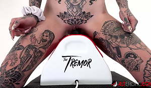 Tattooed Amber Luke rides the tremor for the sly time