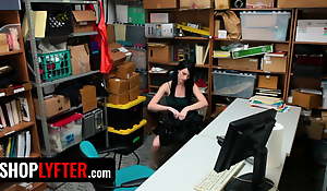 Shoplyfter - Mischievous Babe Alex Harper Uncovers Their way Tight Twat And Round Tits To LP Officer